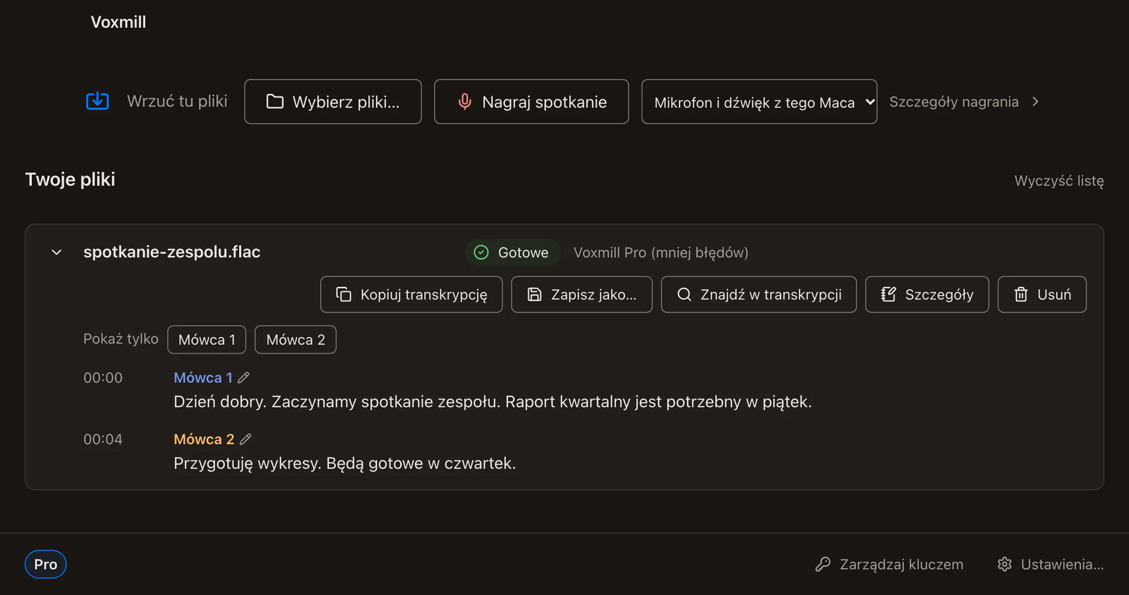 Okno Voxmill z gotową transkrypcją spotkania: dwóch mówców, przyciski Kopiuj transkrypcję, Zapisz jako i Znajdź w transkrypcji.
